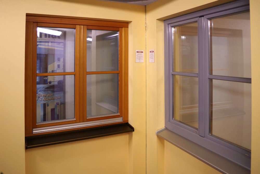 Holzfenster und Holz-Alu-Fenster Ausstellung pmt Kolbermoor - Fenster für Rosenheim und München